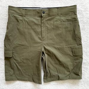 ORVIS CARGO SHORTS MENS SIZE 40 OUTDOORS ACTIVE STYLISH FUNCTIONAL